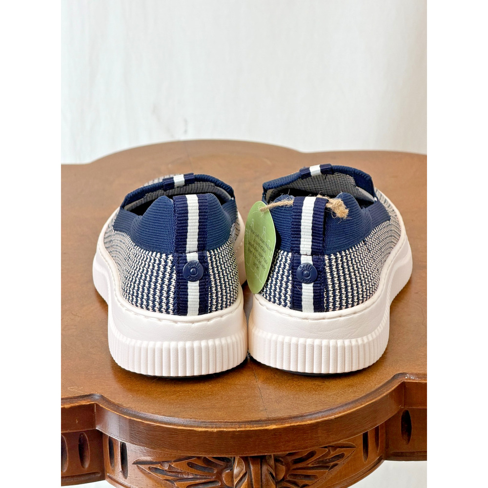 NIB Sofft Frayda Blue White Nautical Stripe Tennis Shoe #0372 US 6.5 - Picture 3 of 8